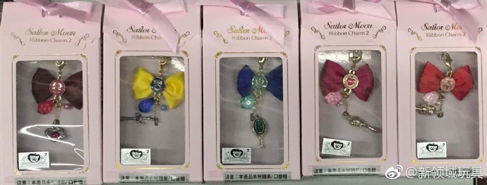 糖果盒蛋 美少女戰士 絲帶寶石掛飾 450 （HCT-15915WO）