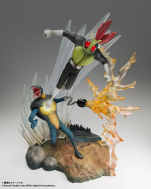 Figuarts ZERO 『假面骑士』より＜假面骑士对眼镜蛇男＞22000日元（HMR-73970)