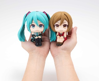 MegaHouse限定 抬头望 初音未来&MEIKO 套装8400日元（HMG-846403)